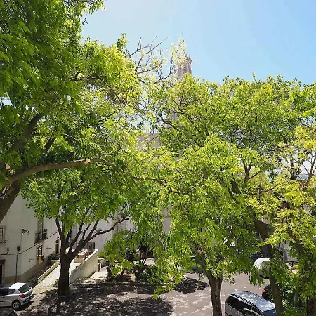 Mosteiro - Altstadt Daire Lisboa